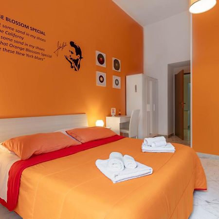 Colori E Note Bed & Breakfast Napoli Bagian luar foto
