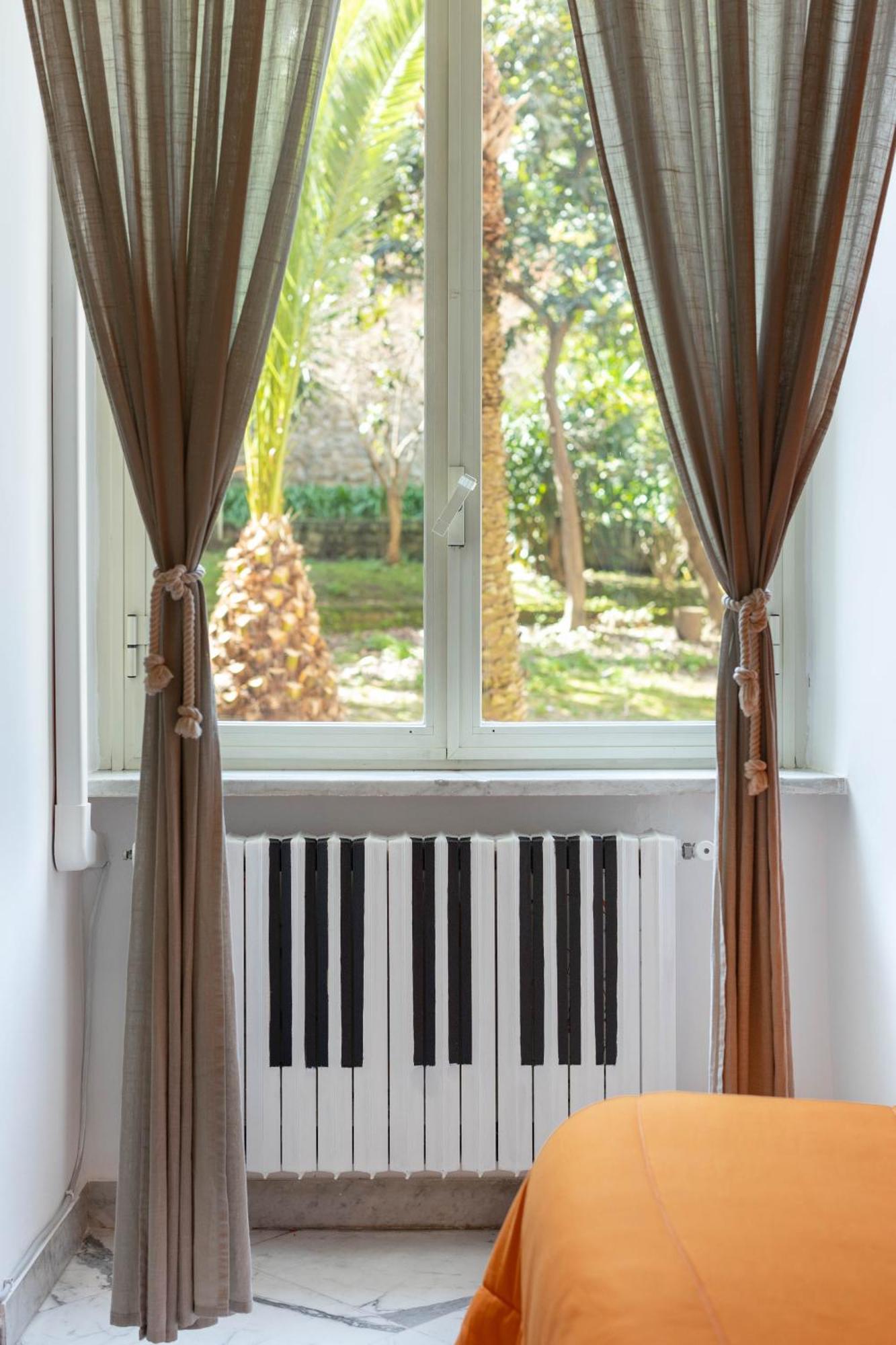 Colori E Note Bed & Breakfast Napoli Bagian luar foto