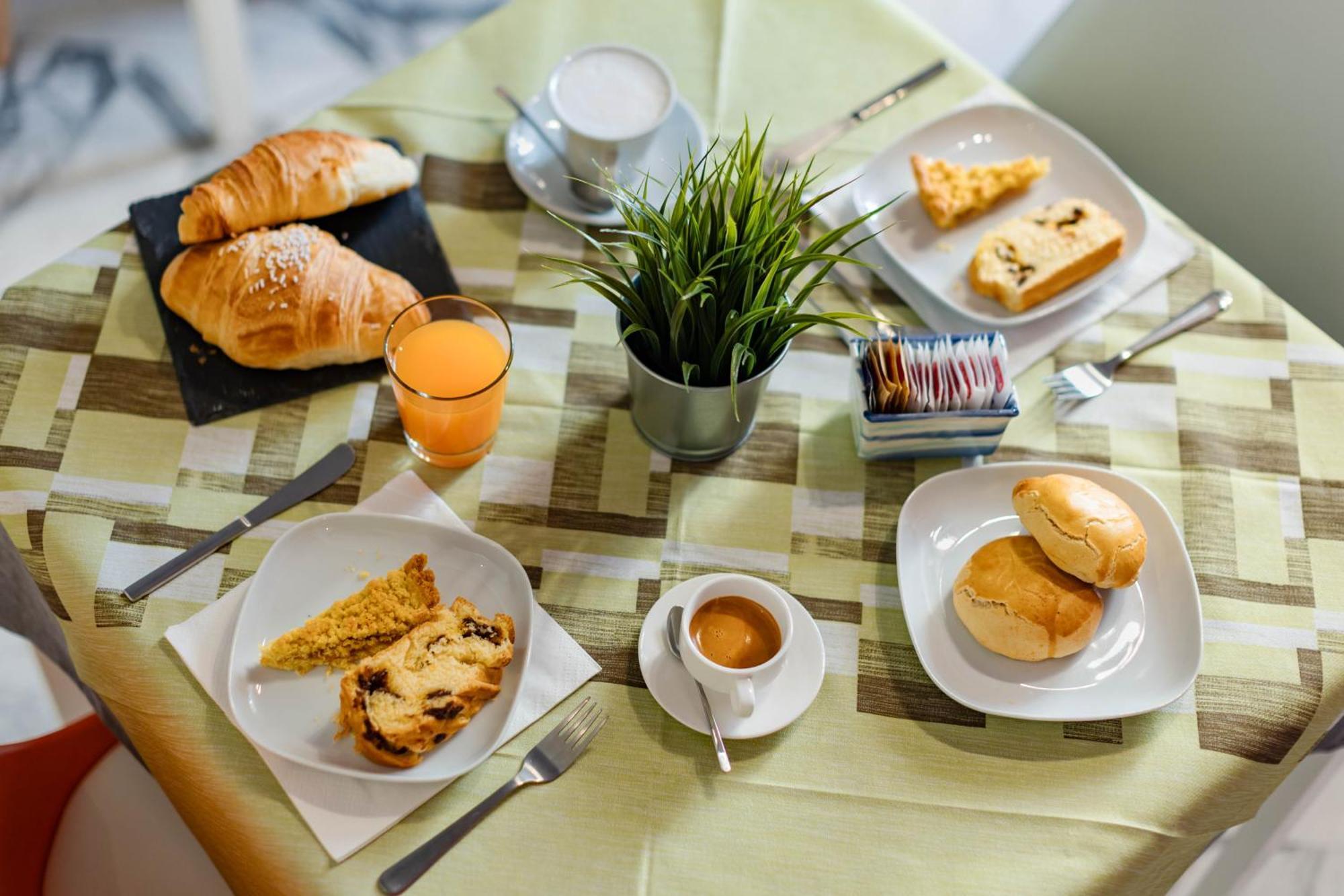 Colori E Note Bed & Breakfast Napoli Bagian luar foto